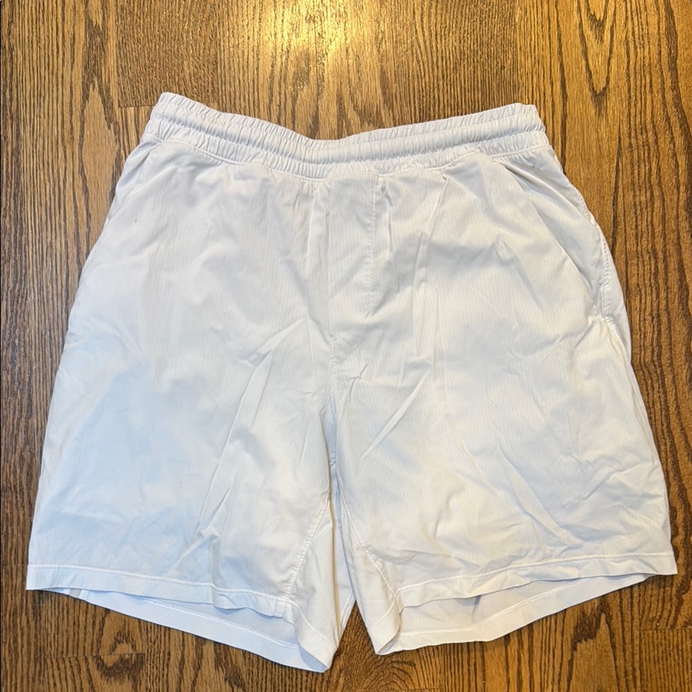 Lululemon Men’s Shorts Size Small
